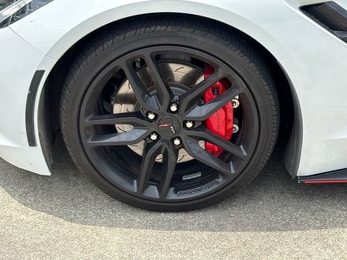 Used 2016 Chevrolet Corvette Stingray Coupe w/ 2LT Preferred Equipment Group RWD image 11