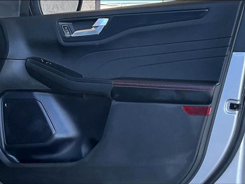 Used 2024 Ford Escape ST-Line image 21