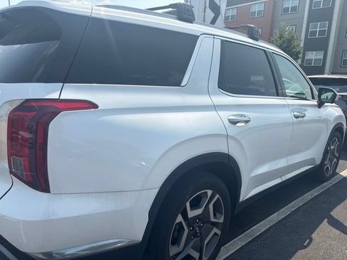Used 2024 Hyundai Palisade Limited AWD/4WD image 4