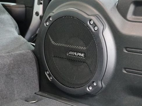 Used 2022 Jeep Wrangler Unlimited Sahara AWD/4WD image 39