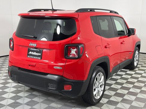 Used 2018 Jeep Renegade Latitude image 5