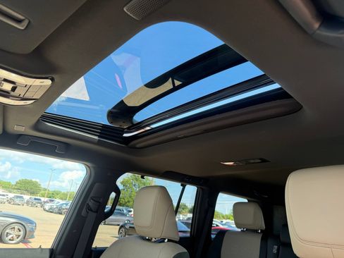 Used 2024 Lexus GX 550 AWD/4WD image 25