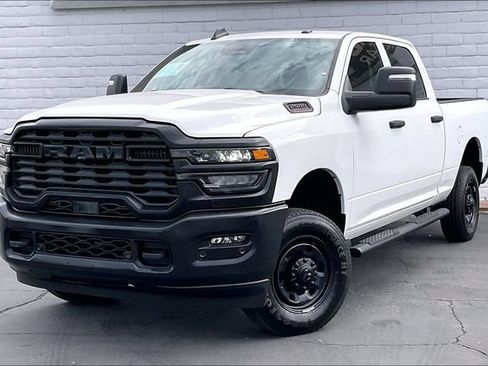 Used 2026 RAM 2500 Tradesman AWD/4WD image 1