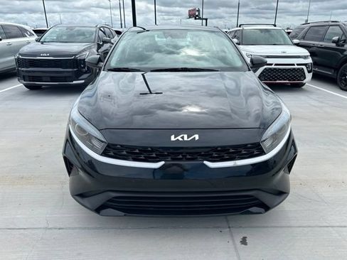 Used 2023 Kia Forte LXS FWD image 17