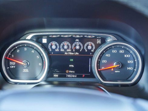 Used 2021 Chevrolet Tahoe High Country w/ Premium Package image 23