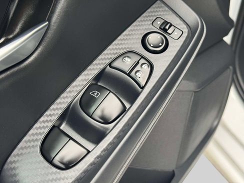 Used 2023 Nissan Sentra SV FWD image 16
