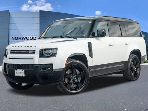 Used 2024 Land Rover Defender 130 X-Dynamic SE AWD/4WD image 1