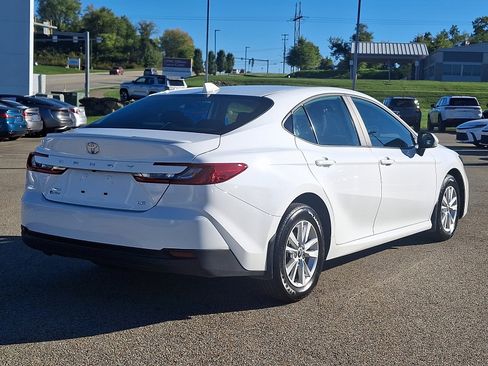 Certified 2025 Toyota Camry image 6