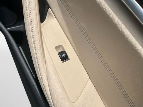 Used 2023 BMW 530i xDrive w/ Premium Package AWD/4WD image 25