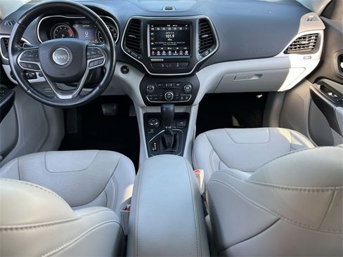 Used 2021 Jeep Cherokee Latitude Lux w/ Comfort/Convenience Group image 20