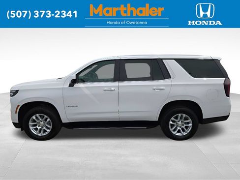 Used 2025 Chevrolet Tahoe LT AWD/4WD image 2