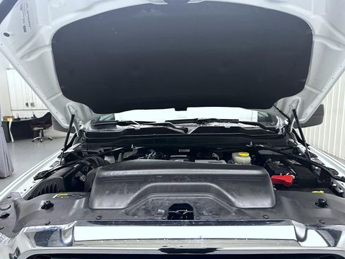 Used 2024 RAM 2500 Big Horn image 24