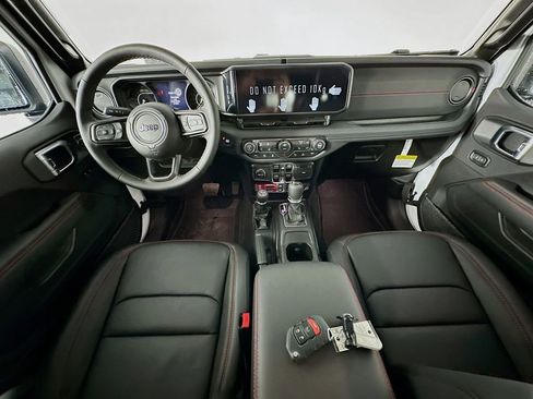 New 2026 Jeep Wrangler Unlimited Rubicon AWD/4WD image 9