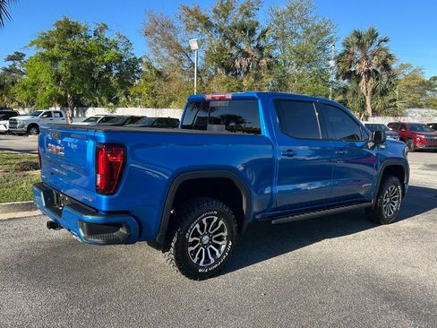 Used 2023 GMC Sierra 1500 AT4 w/ AT4 Premium Package AWD/4WD image 7