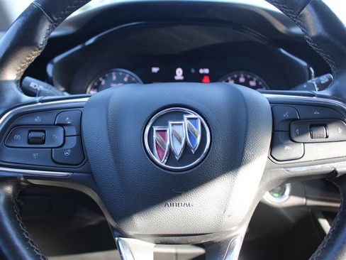 Used 2022 Buick Envision Essence w/ Sport Touring Package FWD image 11