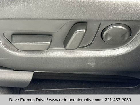 Used 2025 MAZDA CX-70 Plug-In Hybrid w/ Premium Plus image 12