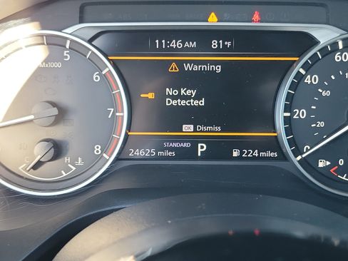 Used 2023 Nissan Rogue SV image 10