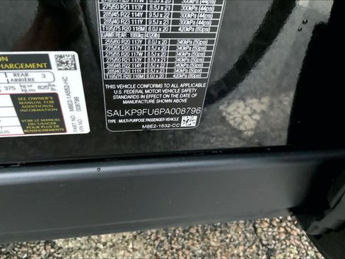 Used 2023 Land Rover Range Rover SE image 30