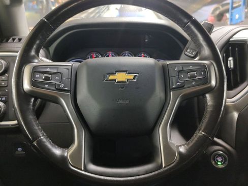 Used 2022 Chevrolet Silverado 1500 LT image 15