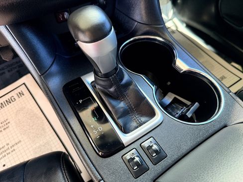 Used 2015 Toyota Highlander XLE image 13