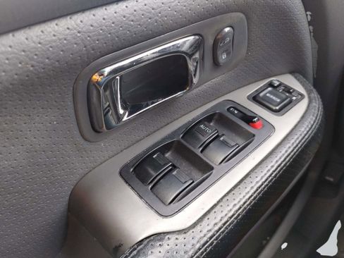 Used 2004 Honda Pilot EX image 29