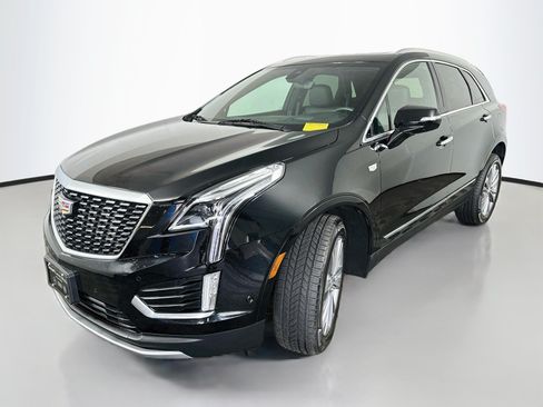 Used 2020 Cadillac XT5 Premium Luxury AWD/4WD image 3
