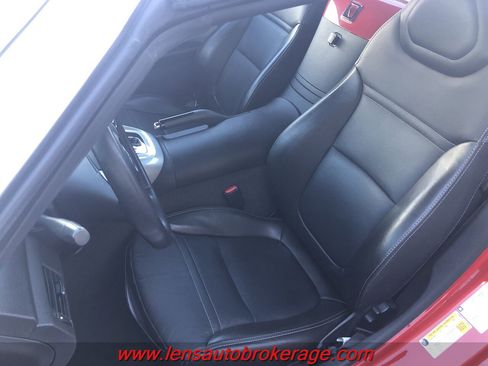 Used 2009 Saturn Sky w/ Premium Trim Package image 16