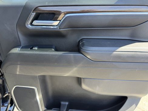 Used 2023 Chevrolet Silverado 1500 LT w/ Protection Package image 11