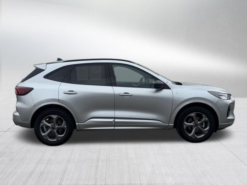 Certified 2023 Ford Escape ST-Line w/ Tech Pack #1 AWD/4WD image 3