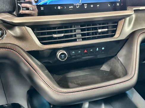 New 2026 Ford Explorer ST-Line w/ ST-Line Street Pack AWD/4WD image 22