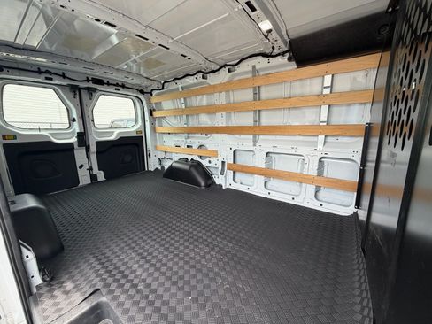 Used 2025 Ford Transit 250 Low Roof w/ Exterior Upgrade Package RWD image 13