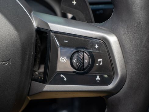 Used 2025 BMW 530i image 31