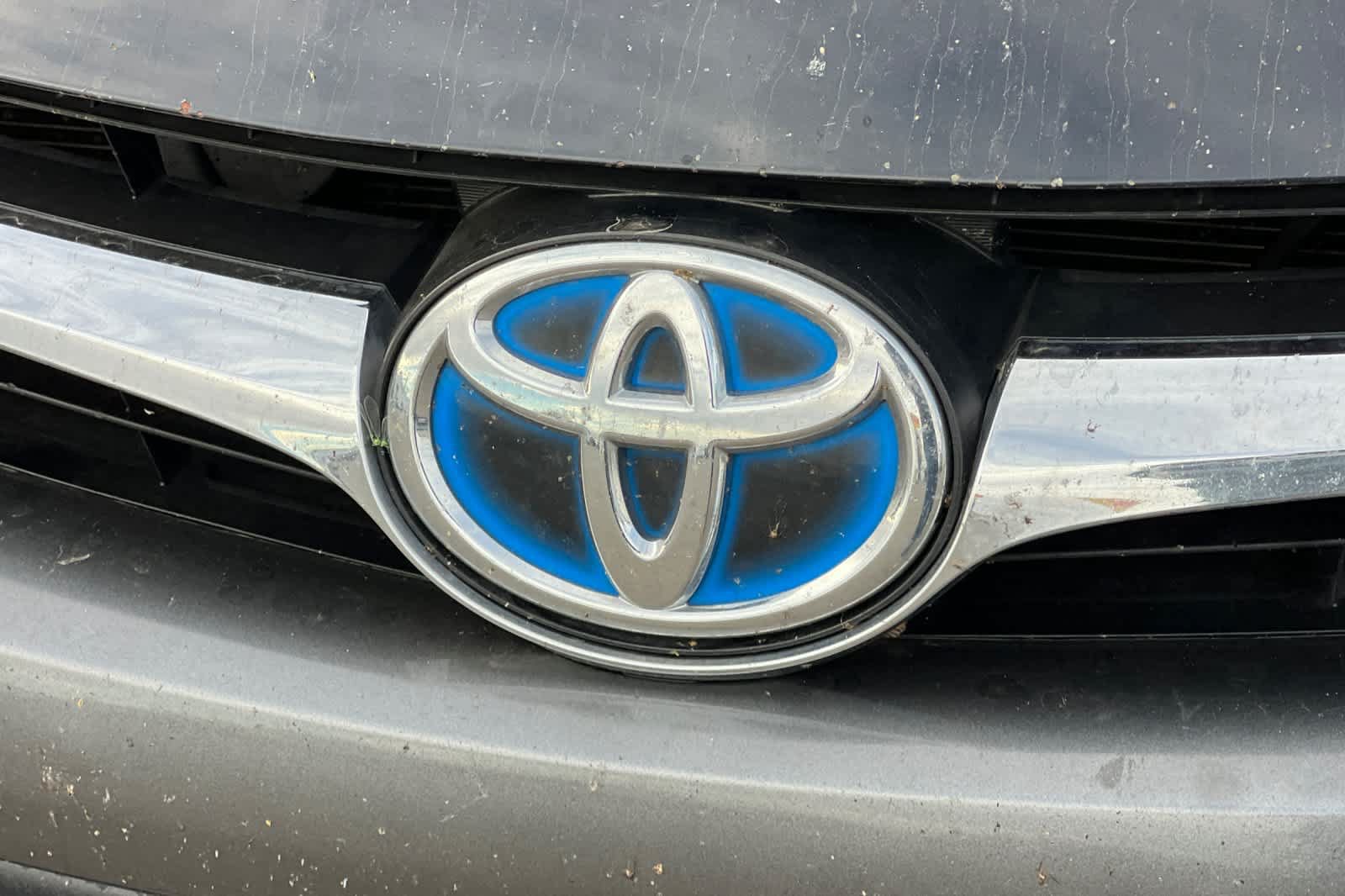 Used 2015 Toyota Camry LE FWD image 16