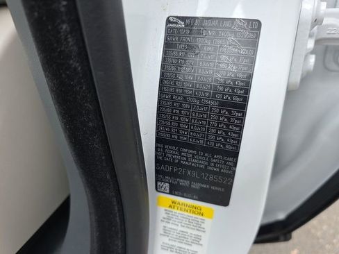 Used 2020 Jaguar E-PACE SE image 48