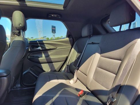 Used 2023 Chevrolet TrailBlazer RS w/ Sun and Liftgate Package FWD image 25