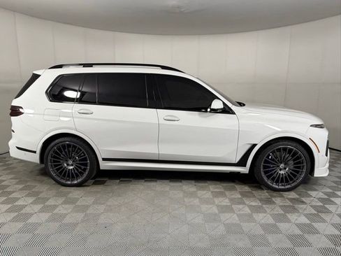Used 2024 BMW ALPINA XB7 image 8