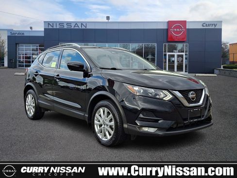 Certified 2022 Nissan Rogue Sport SV w/ Technology Package AWD/4WD image 1