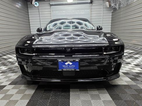 Used 2025 Dodge Charger Daytona R/T w/ Quick Order Package 25M R/T AWD/4WD image 4