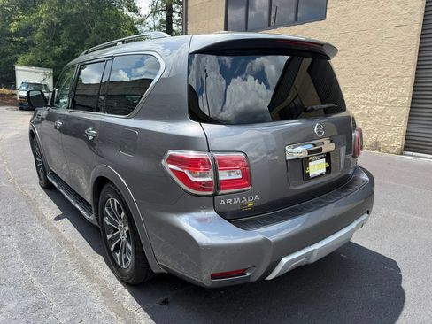Used 2018 Nissan Armada SL w/ Moonroof Package AWD/4WD image 9