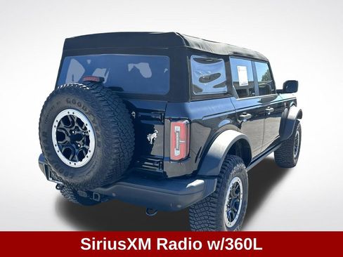 Used 2024 Ford Bronco Badlands w/ Sasquatch Package AWD/4WD image 7