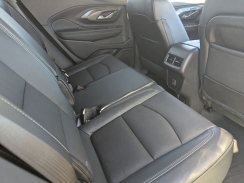 Used 2023 GMC Terrain SLT w/ Elevation Edition image 14