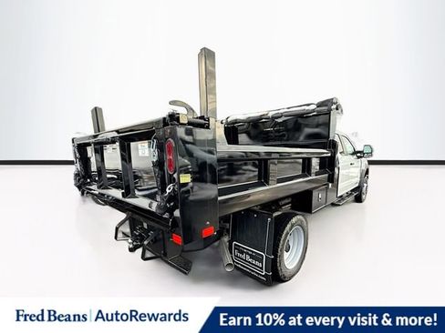 New 2025 Ford F550 4x4 Supercab Super Duty image 21