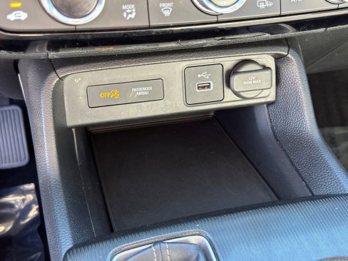 Used 2024 Honda Civic EX image 31