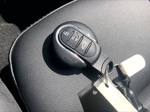 Used 2024 MINI Cooper S FWD image 13