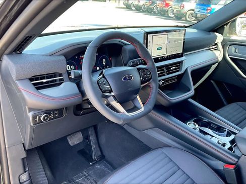 New 2026 Ford Explorer ST-Line image 8