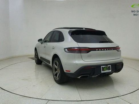 Used 2024 Porsche Macan AWD/4WD image 67