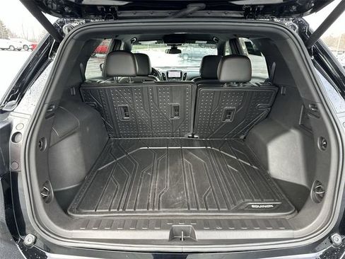 Certified 2023 Chevrolet Equinox RS image 25