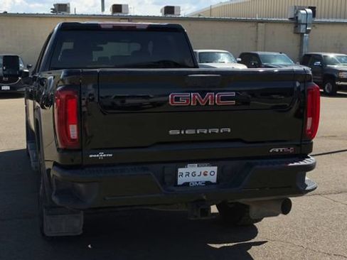 Used 2021 GMC Sierra 2500 AT4 w/ Gooseneck/5TH Wheel Package AWD/4WD image 8