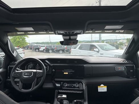 New 2026 GMC Sierra 1500 AT4 w/ AT4 Premium Package AWD/4WD image 22