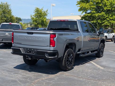 Used 2025 Chevrolet Silverado 2500 LT w/ Trail Boss Package AWD/4WD image 6